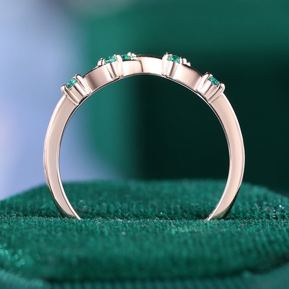 Round Cut Emerald Curved Wedding Band Angel Wings Stacking Ring (5)