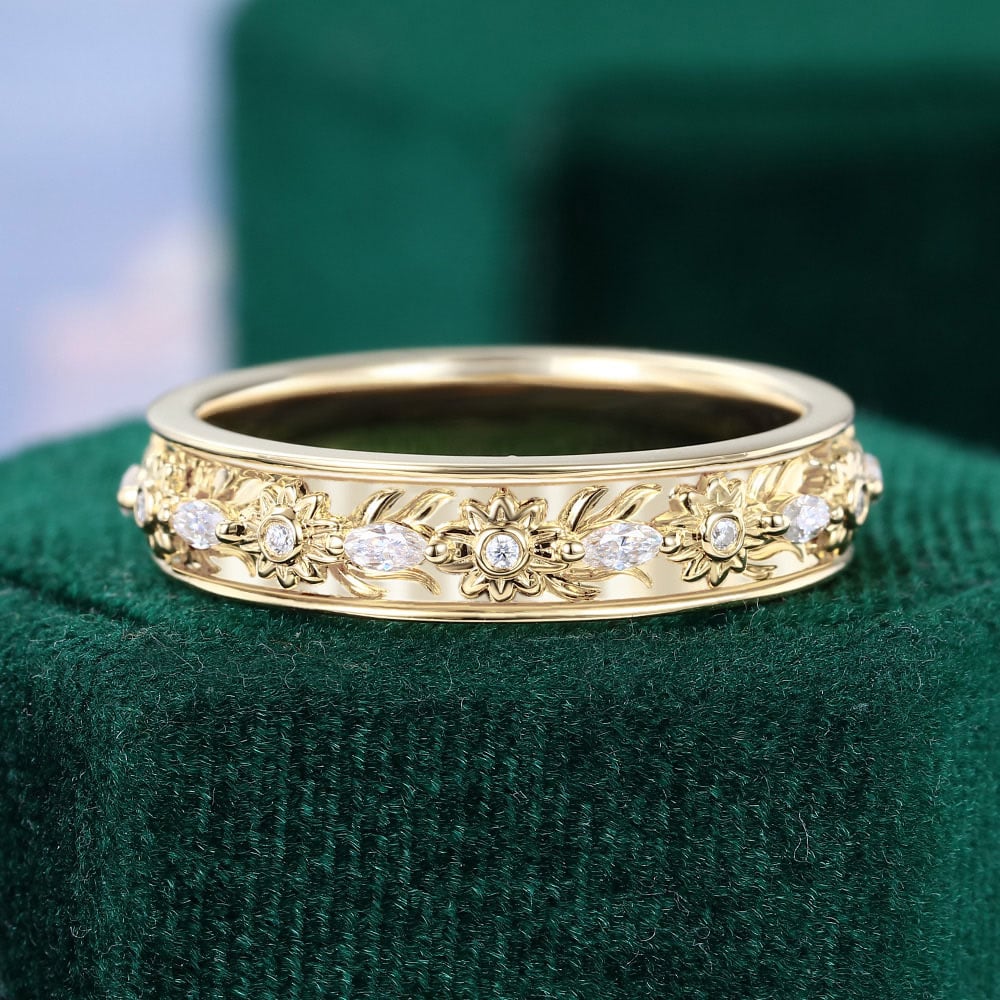 Floral Inspired Sunflower Moissanite Gender Neutral Wedding Band