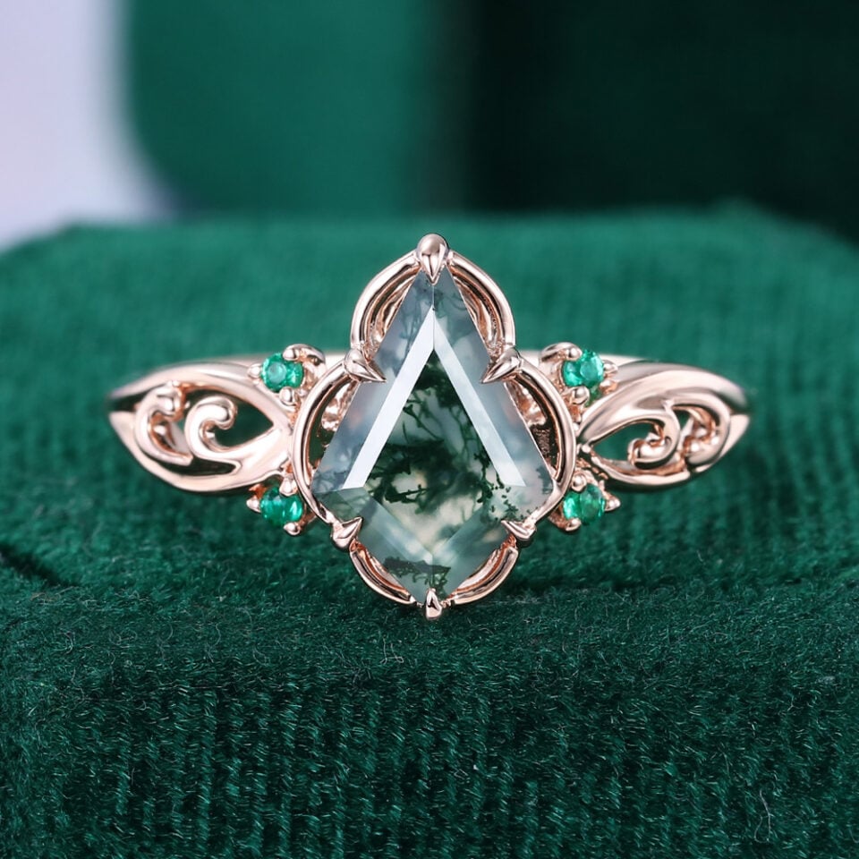 Vintage Kite Cut Moss Agate Filigree Halo Engagement Ring With Emerald Accents