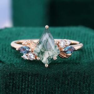 Kite Cut Moss Agate Ring