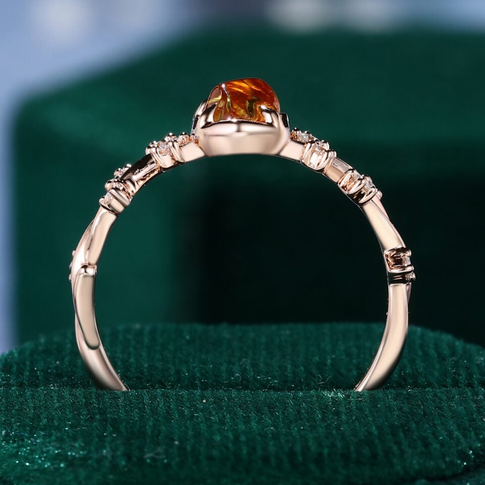 Unik Form - Organic Shaped Yellow Sapphire Ring with Unique Split Shank (4)