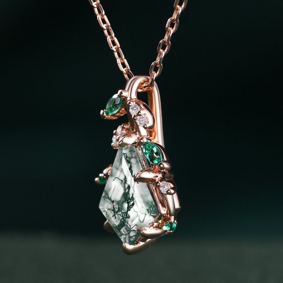 MollyjewelryUS Garden Themed Kite Cut Moss Agate Leaf Pendant Necklace Anniversary Gifts For Women (1)