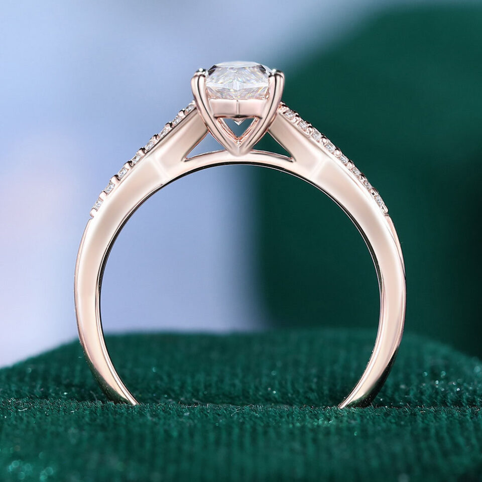 1CT Marquise Cut Moissanite Engagement Ring With Helix Pavé Crossover Shank (3)