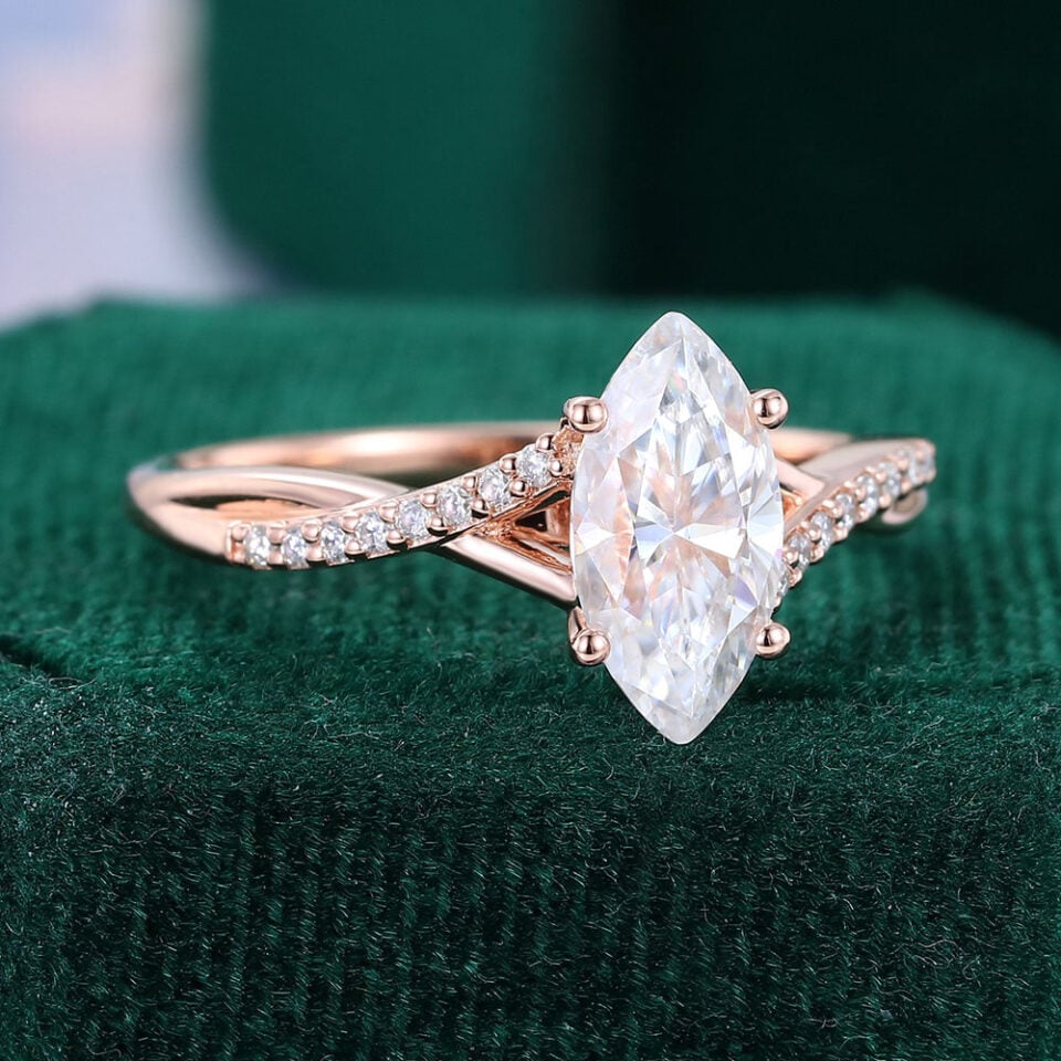 1CT Marquise Cut Moissanite Engagement Ring With Helix Pavé Crossover Shank (6)