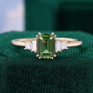 Art Deco Emerald Cut Green Sapphire Engagement Ring With Doule Claw Prong Setting