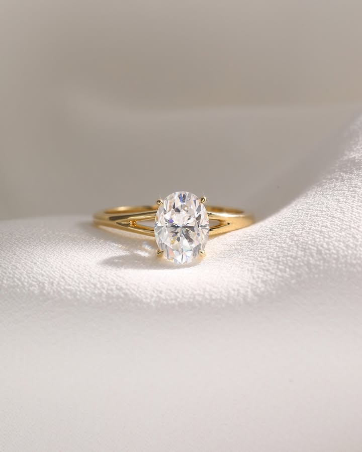 Solitaire Engagement Rings