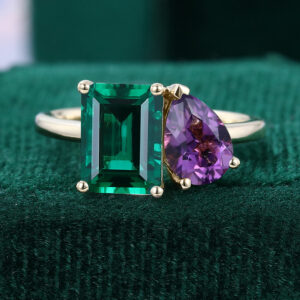 Emerald & Amethyst Toi et Moi Engagement Ring