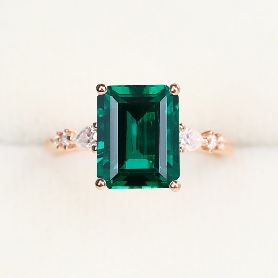 emerald ring home
