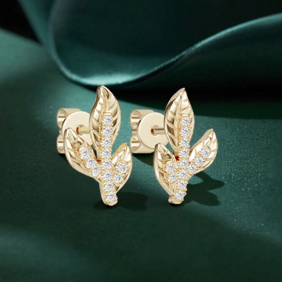 Pavé Lab Diamond Leaf Stud Earrings