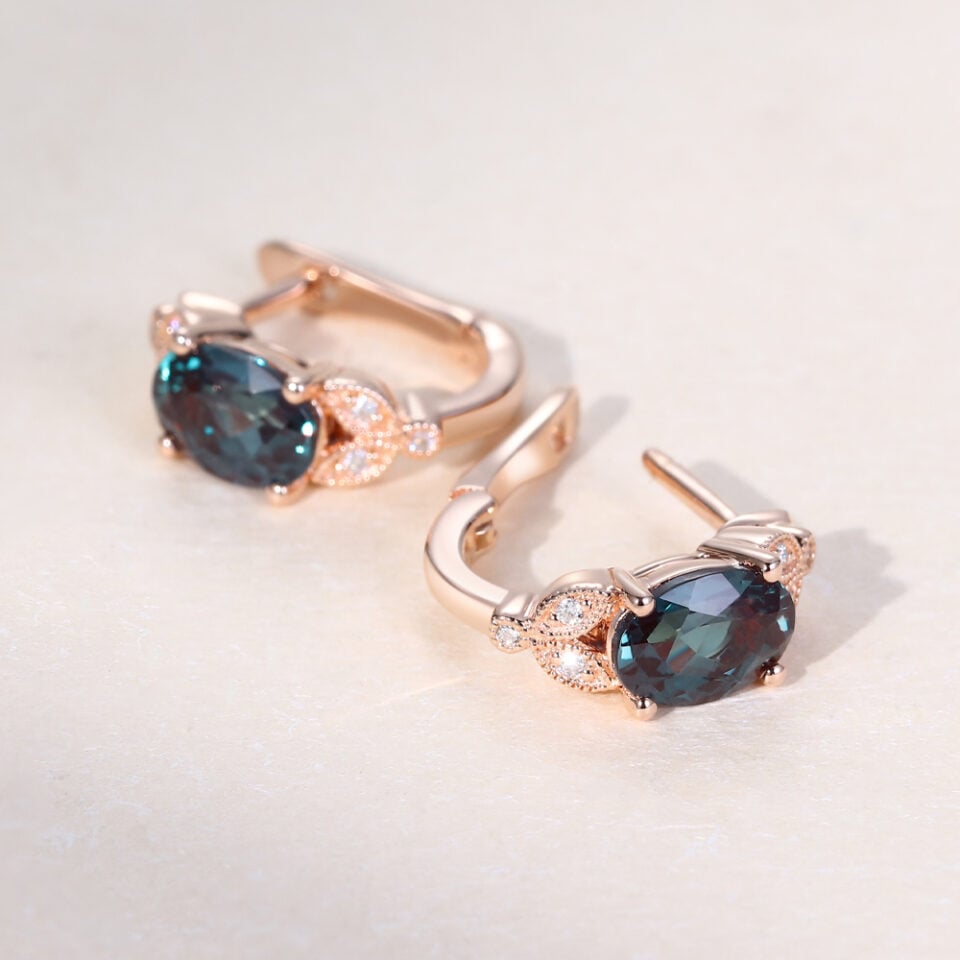 Vintage Oval Cut Alexandrite Milgrain Leverback Earrings (5)