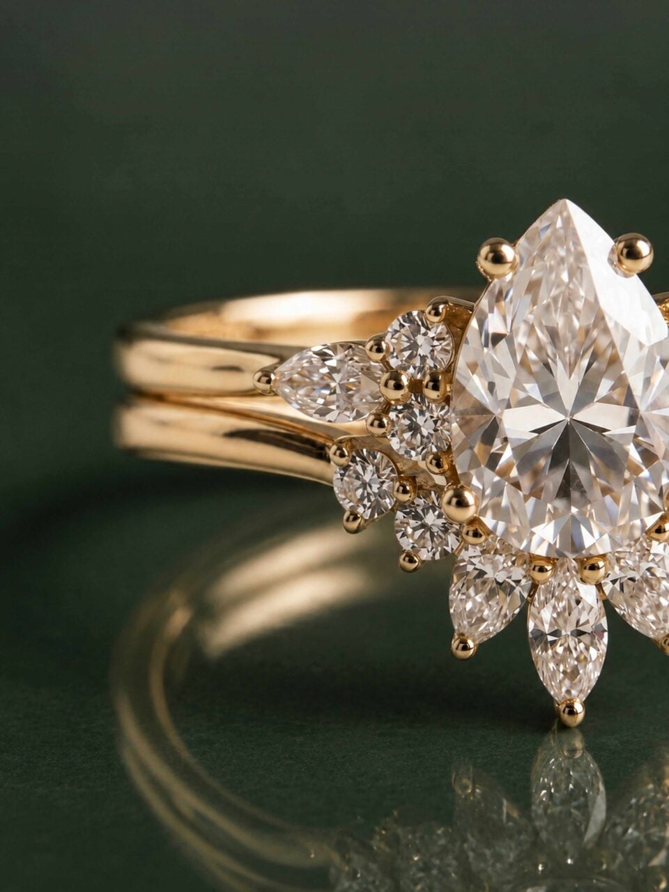 Engagement ring flush fit guide