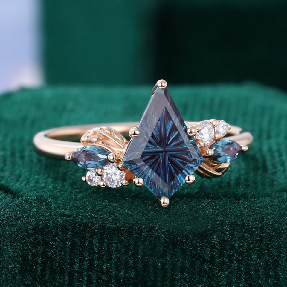 Kite Fantasy Cut Lab Alexandrite Promise Ring Nature Inspired Cluster Ring (2)
