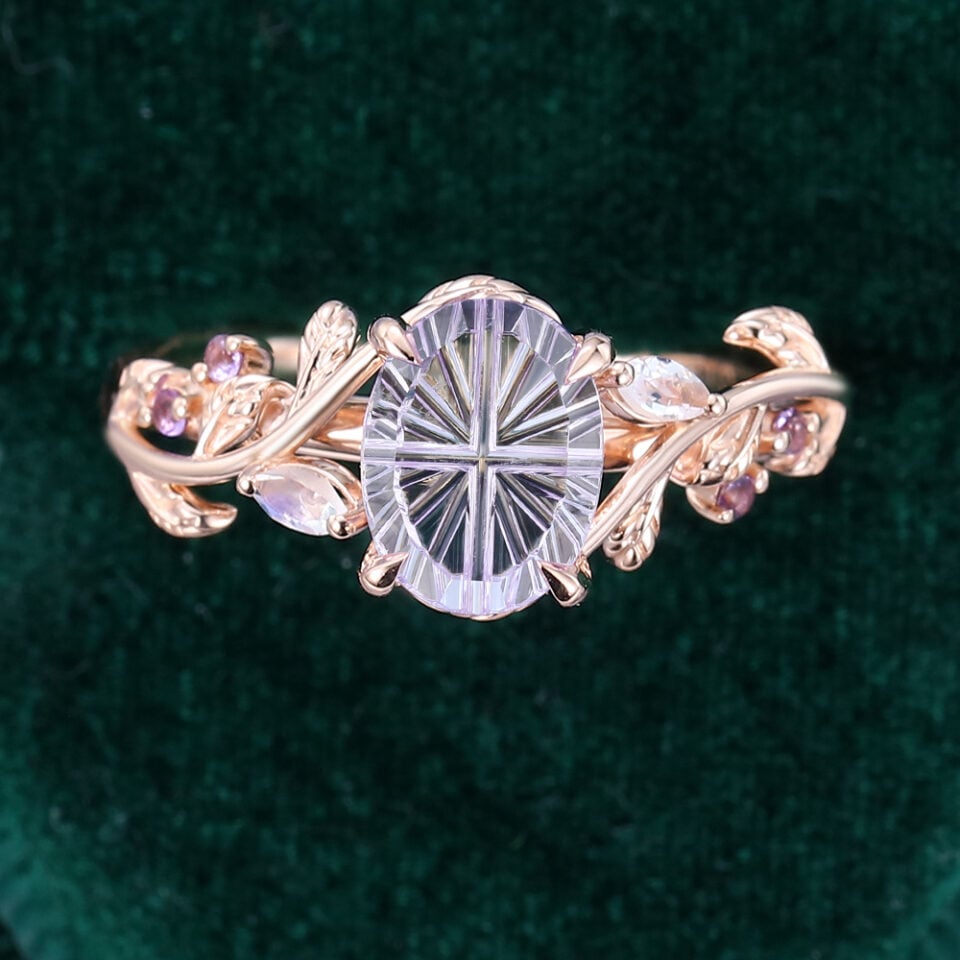 LeafLace Soft Vibe Oval Fantasy Cut Lavender Haze YAG Promise Ring (4)