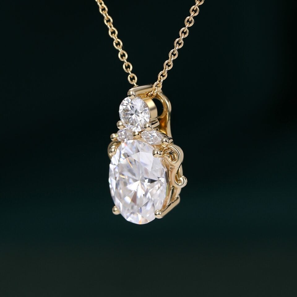 Oval Cut Moissanite Filigree Pendant Necklace For Her (25)