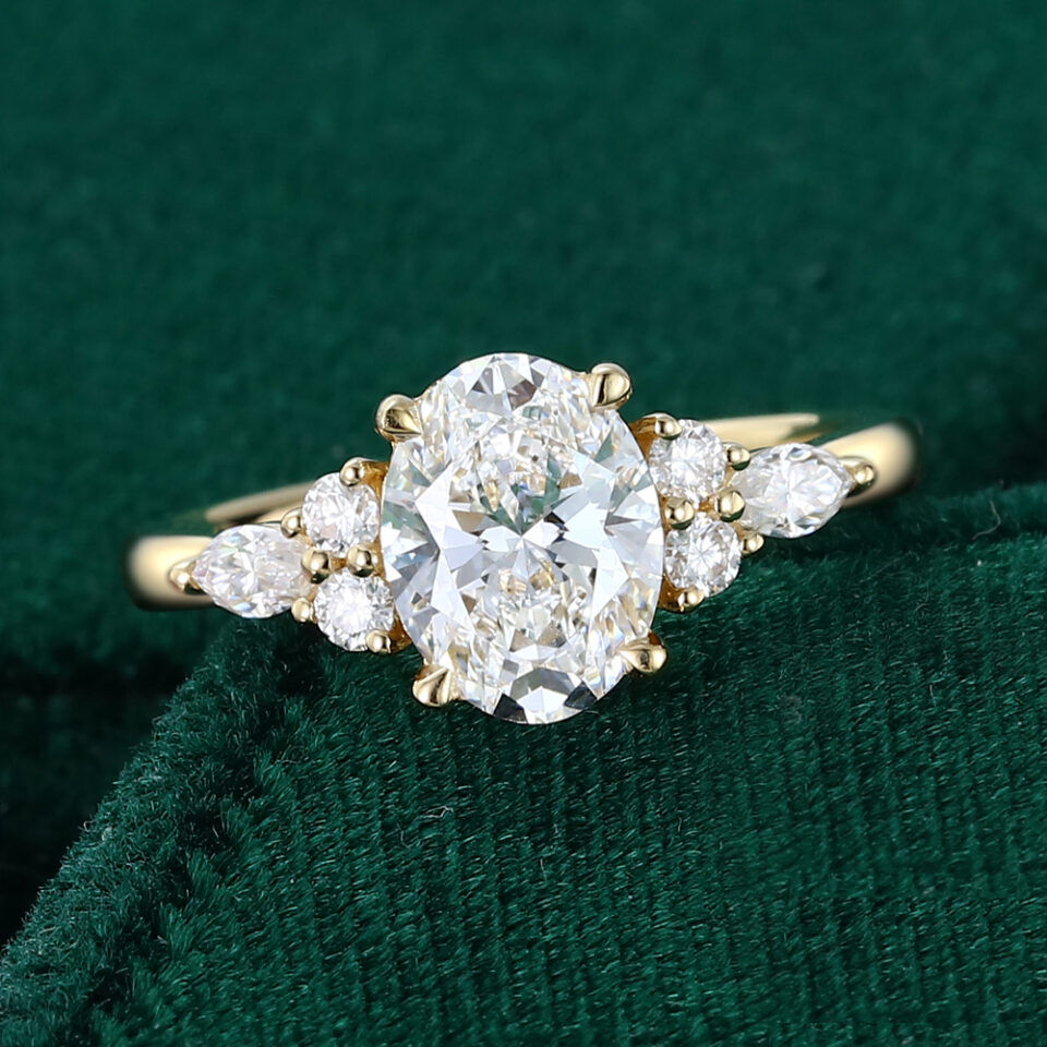 Classic Cluster 1.5CT Oval Cut Lab Diamond Engagement Ring In Claw Prong Setting (8)