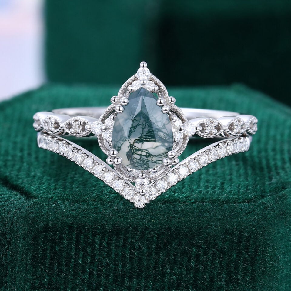 Pear Cut Moss Agate Filigree Floral Halo Bridal Set Vintage Inspried Engagement Ring Set