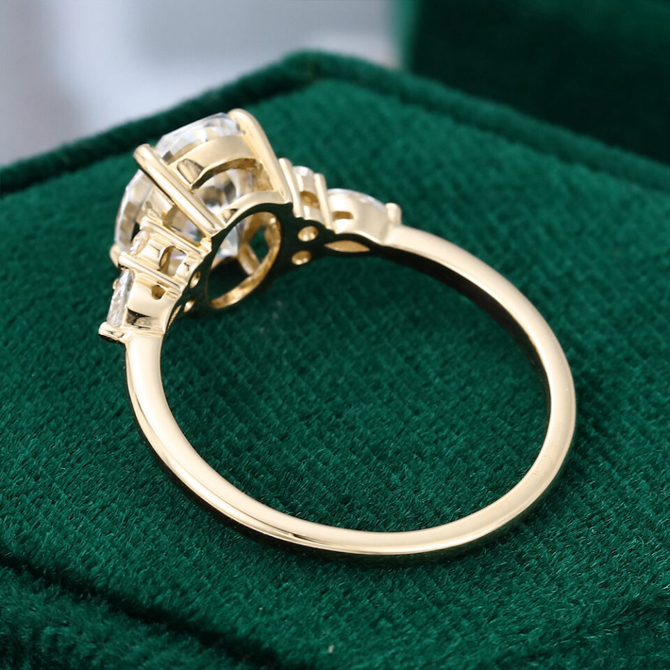 Ships Now Oval Cut Moissanite Classic Side Stone Engagement Ring in 18K Yellow Gold (Size 5 (3)