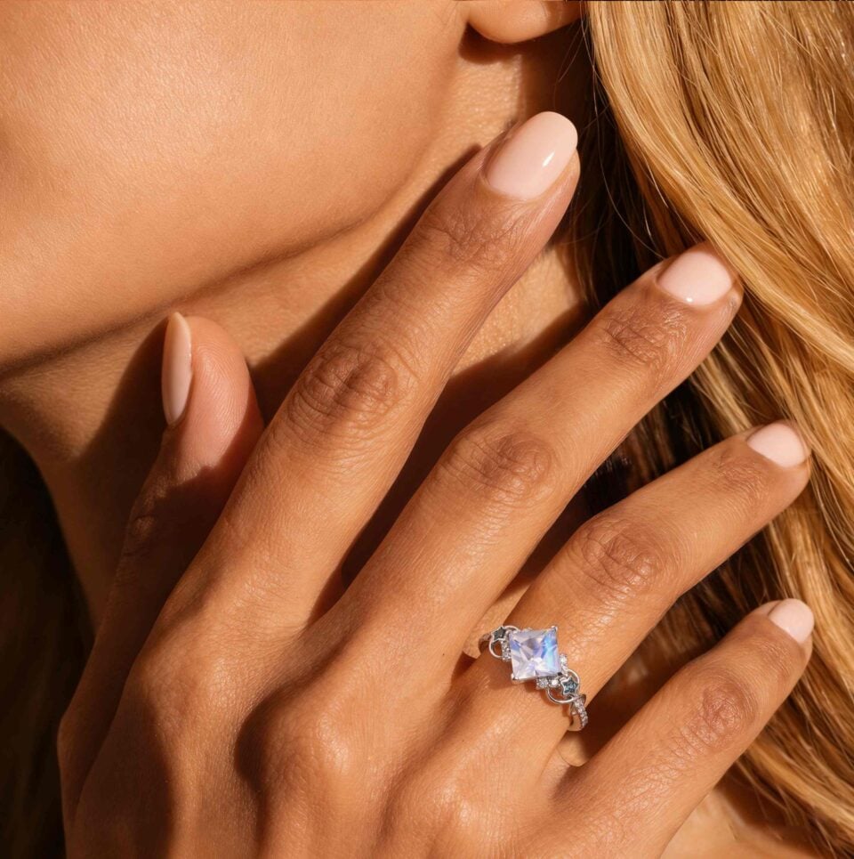 Princess Cut Moonstone Infinity Pavé Engagement Ring Cluster Star Band Ring (3)