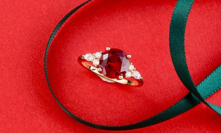 MollyJewelryUS ruby engagement ring