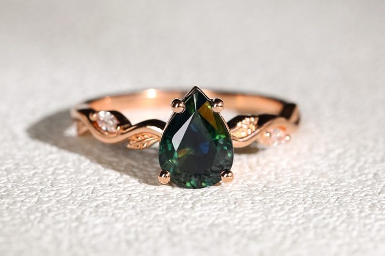 Green-blue sapphire