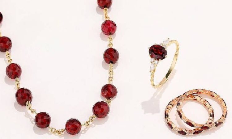 January birthstone garnet jewelry