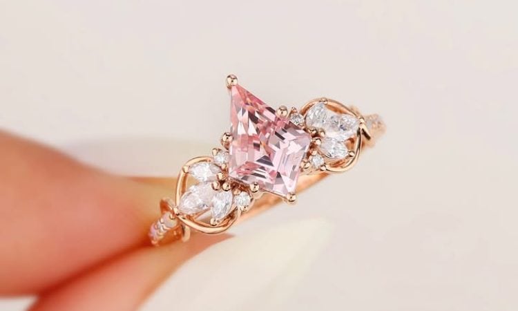 Lab Pink Sapphirering