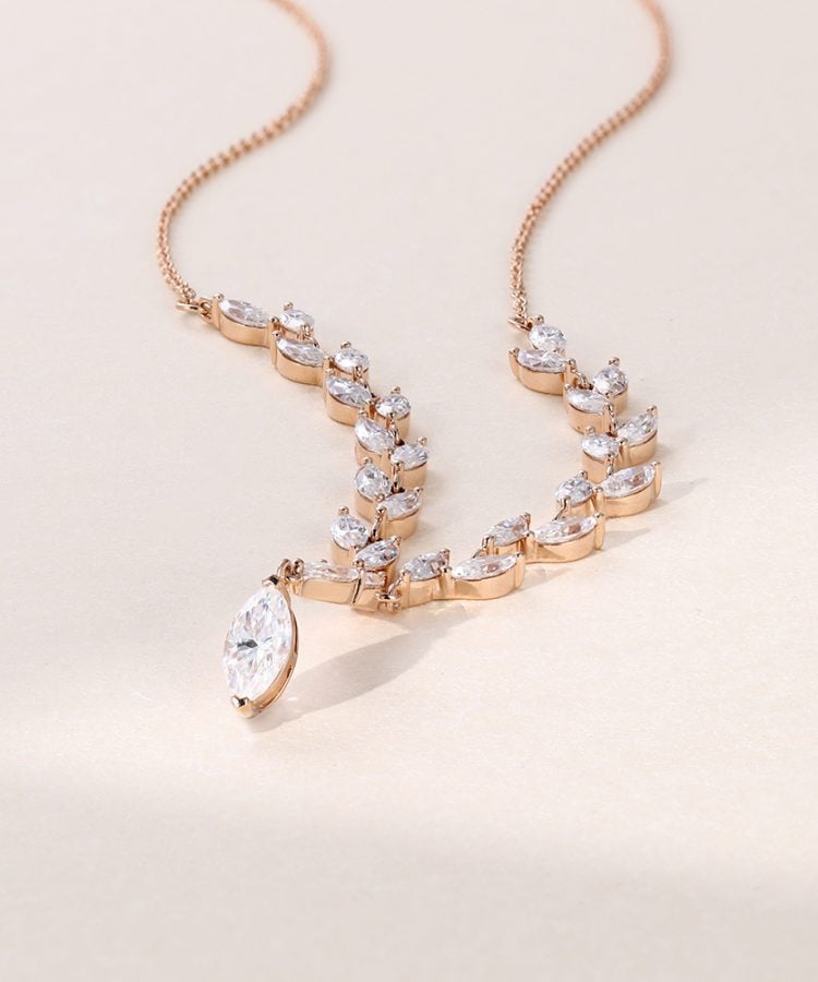 Luxury Marquise Cut Moissanite Necklace Debutante Pendant Necklace (3)