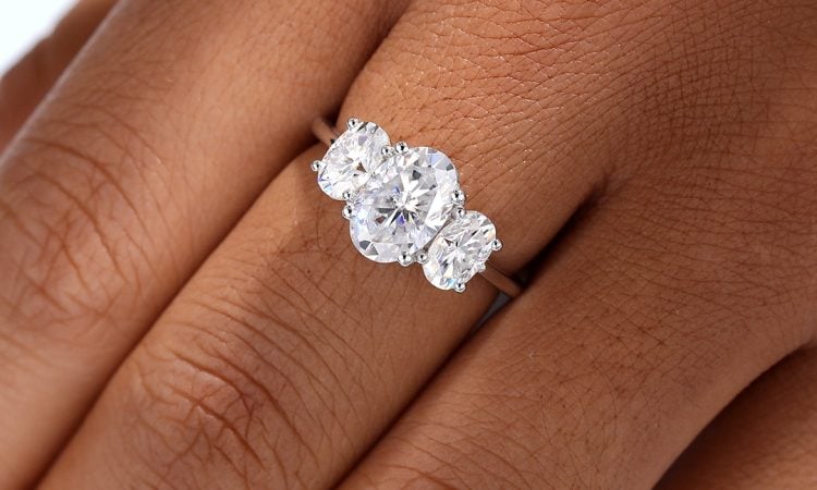 Oval Cut Moissanite Engagement Ring Classic Three Stone Ring