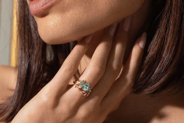 Pear Cut Moss Agate and Moissanite Wedding Ring Set Nature Inspired Bridal Ring Set (2)