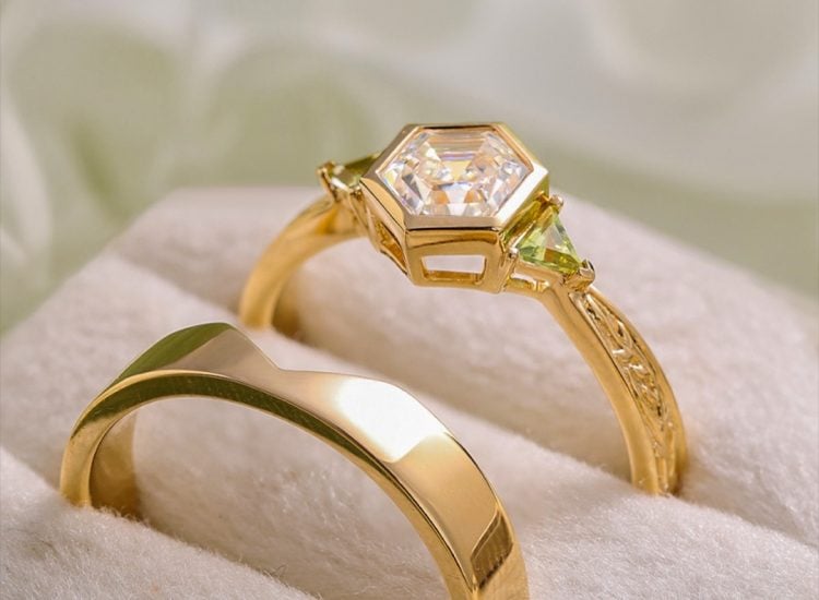 engagement vs wedding ring