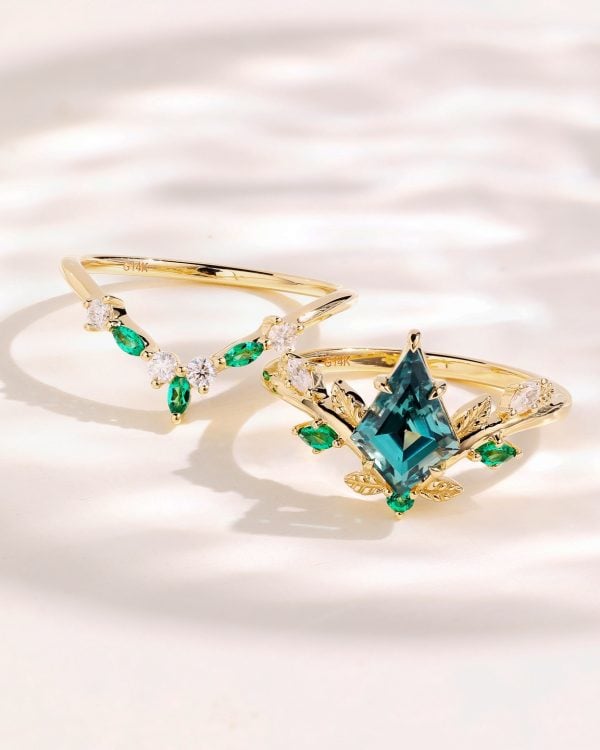 green sapphire ring set