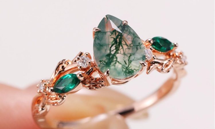 natural moss agate