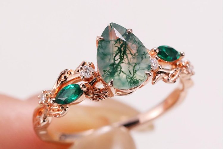 natural moss agate