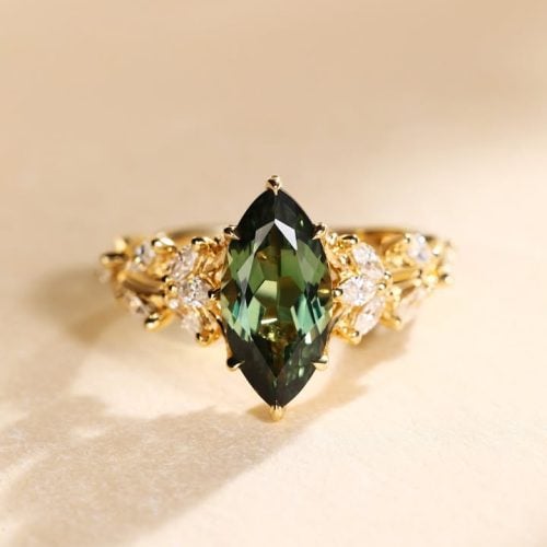 nature-inspired green sapphire ring 2
