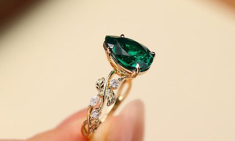 vintage emerald